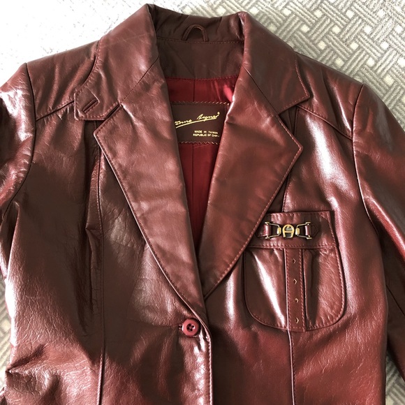 Etienne Aigner vintage oxblood leather blazer - Picture 9 of 12